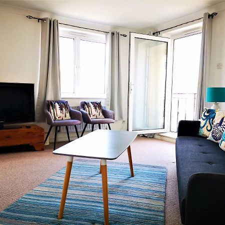 Apartament Marina Living With Parking, Balcony, Quiet And Secure Okręg wyborczy Hove Zewnętrze zdjęcie